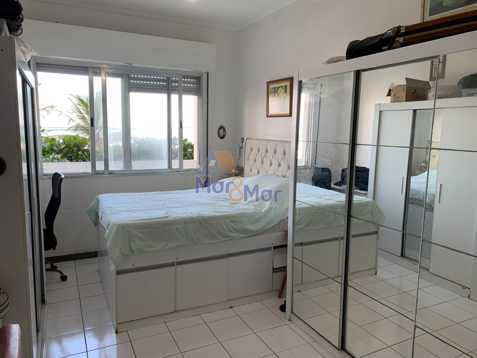 Apartamento Frente ao Mar nas Pitangueiras, Guarujá - SP