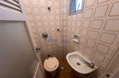 Apartamento na Praia das Pitangueiras, Guarujá - SP