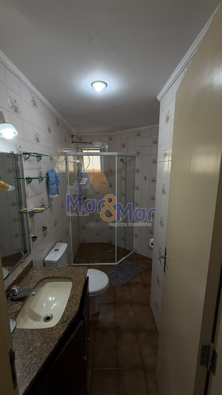 Apartamento na Praia da Enseada, Guarujá - SP