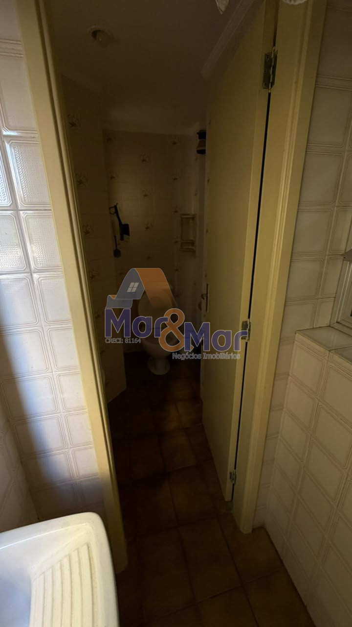 Apartamento na Praia da Enseada, Guarujá - SP