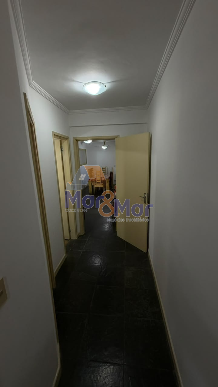 Apartamento na Praia da Enseada, Guarujá - SP