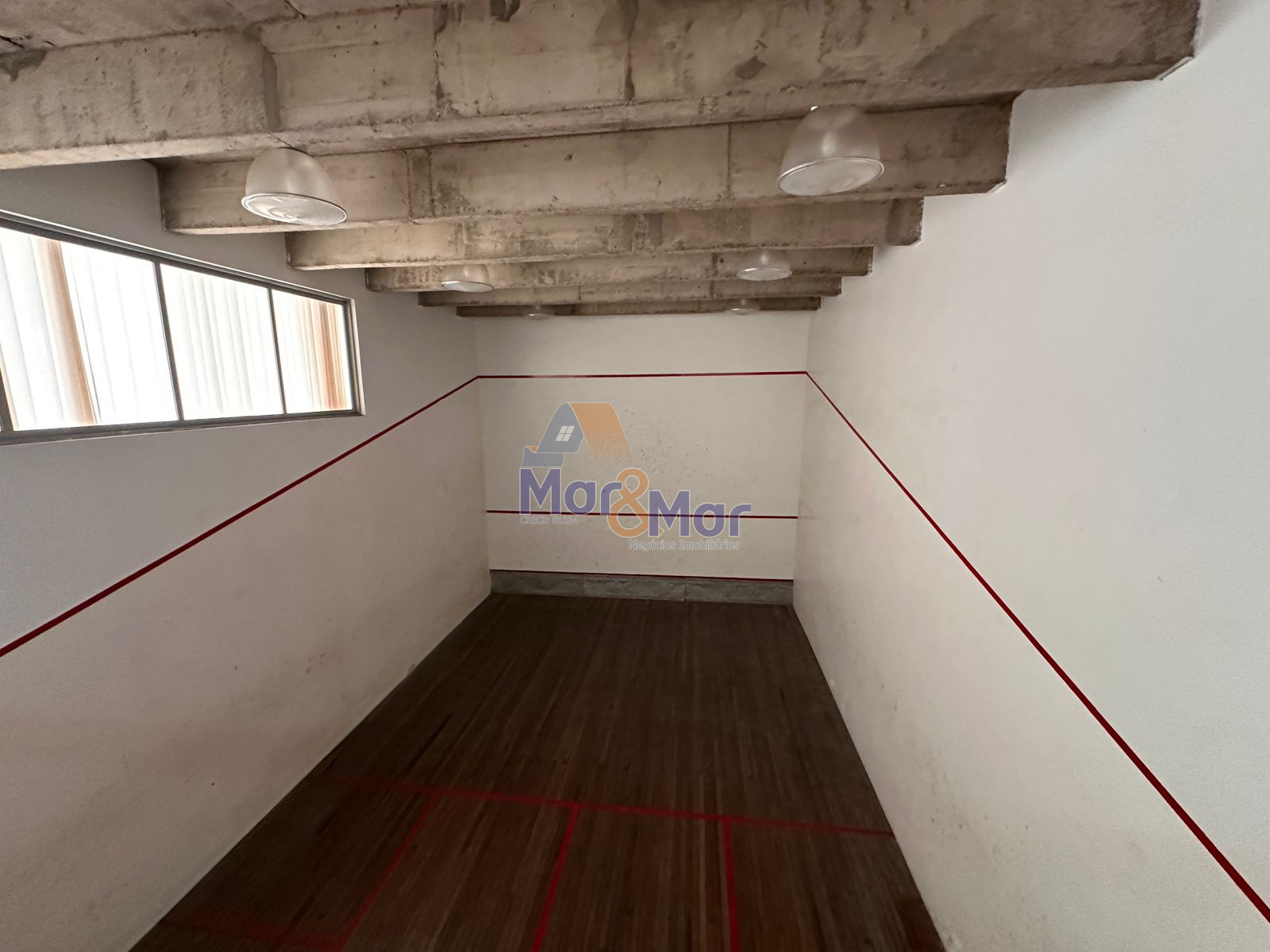 Apartamento Frente ao Mar nas Pitangueiras, Guarujá - SP