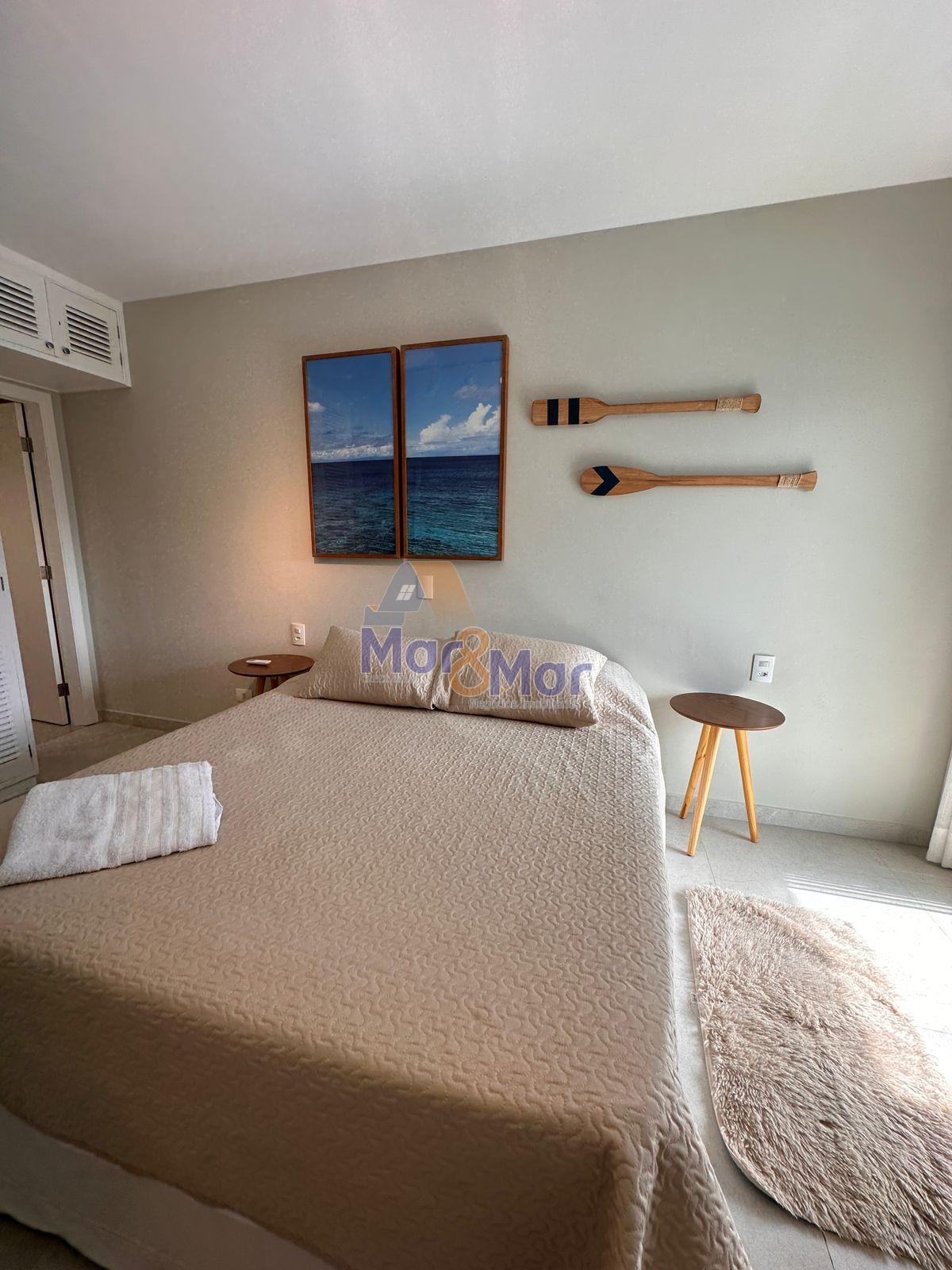 Apartamento Frente ao Mar nas Pitangueiras, Guarujá - SP
