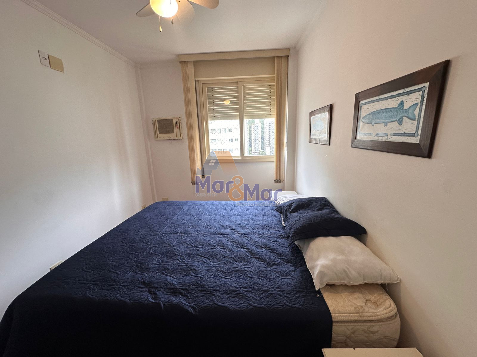 Apartamento na Praia das Pitangueiras, Guarujá - SP