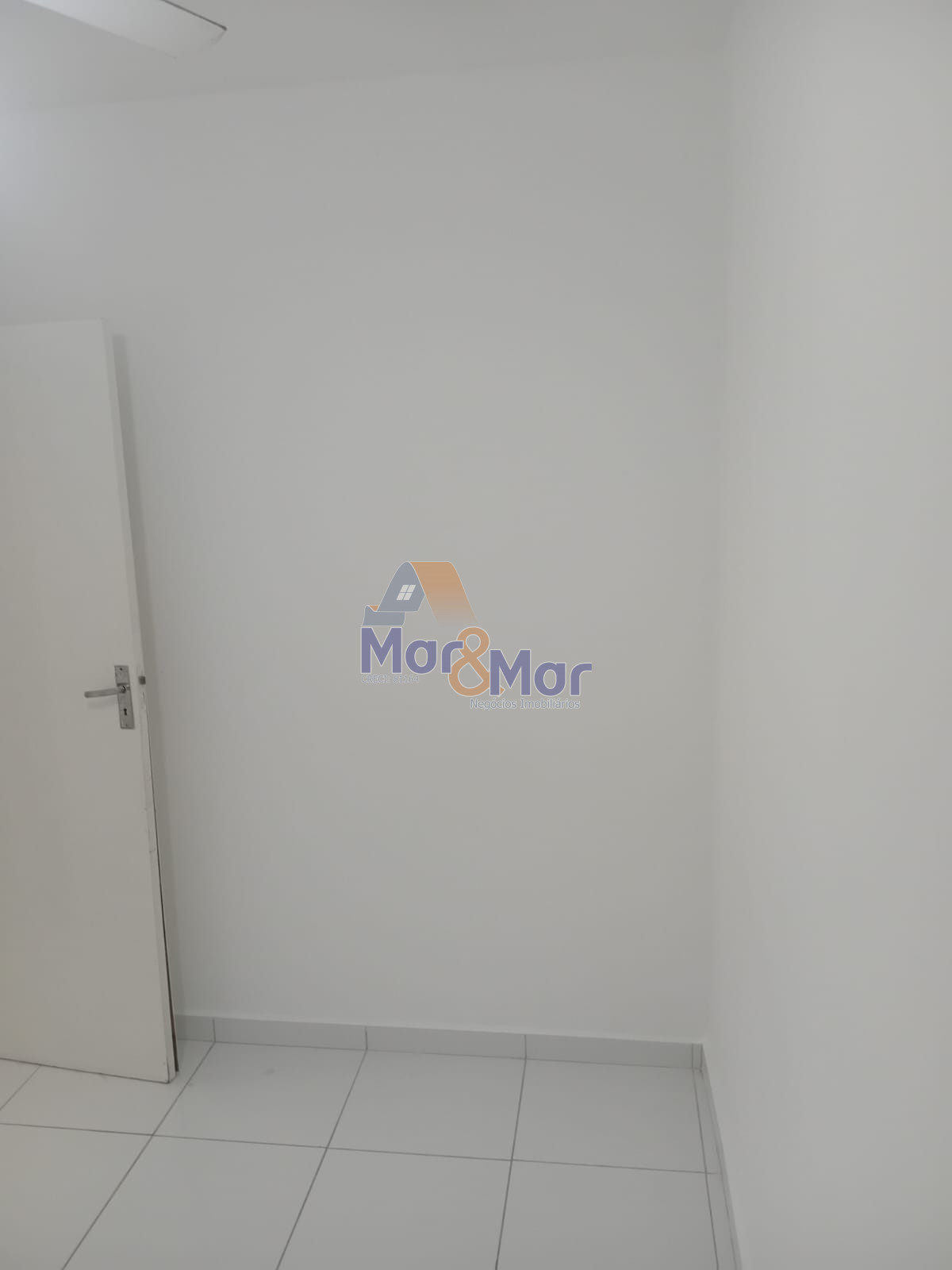 Apartamento na Praia da Enseada, Guarujá - SP