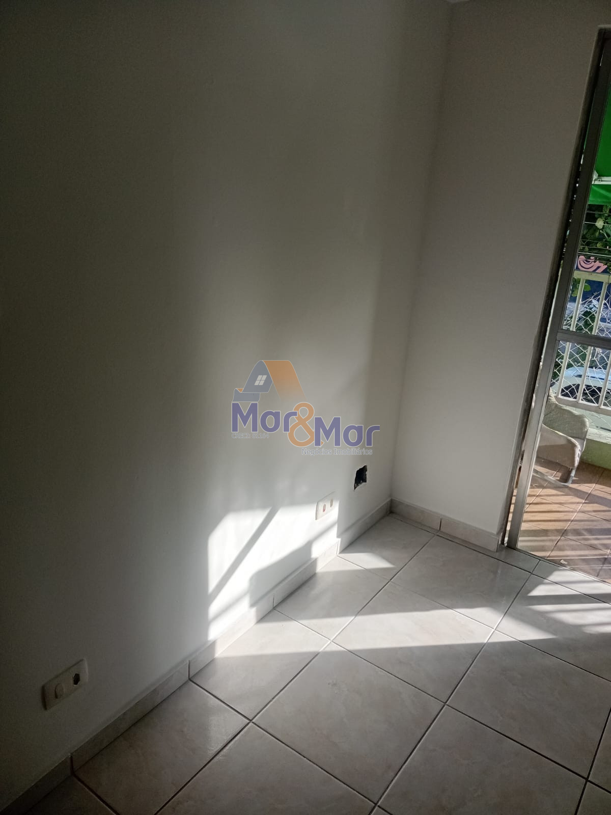 Apartamento na Praia da Enseada, Guarujá - SP