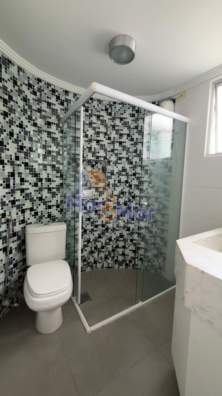 Apartamento na Praia da Enseada, Guarujá - SP