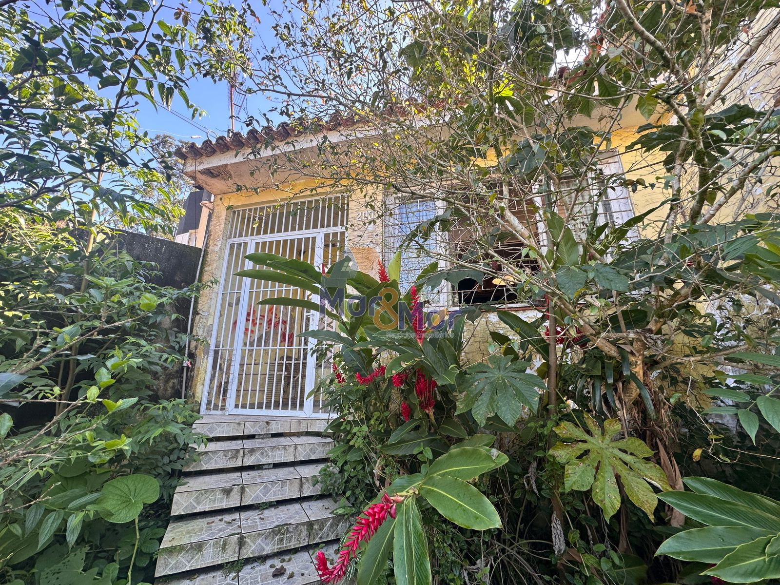 Casa-2-dormitorios-Pitangueiras