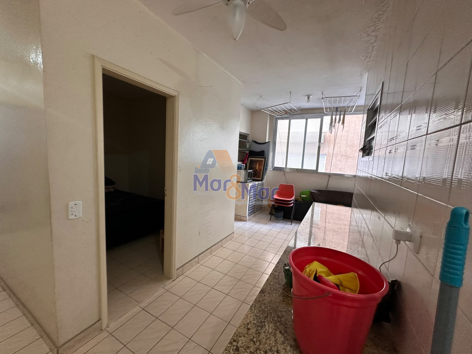 Apartamento Frente ao Mar nas Pitangueiras, Guarujá - SP
