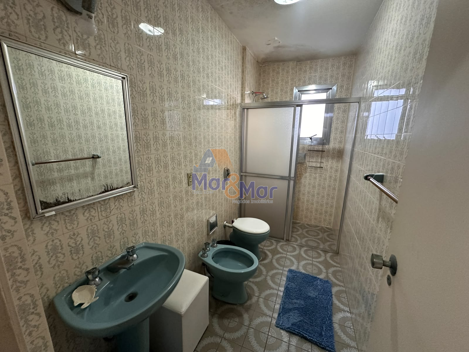 Apartamento Frente ao Mar nas Pitangueiras, Guarujá - SP