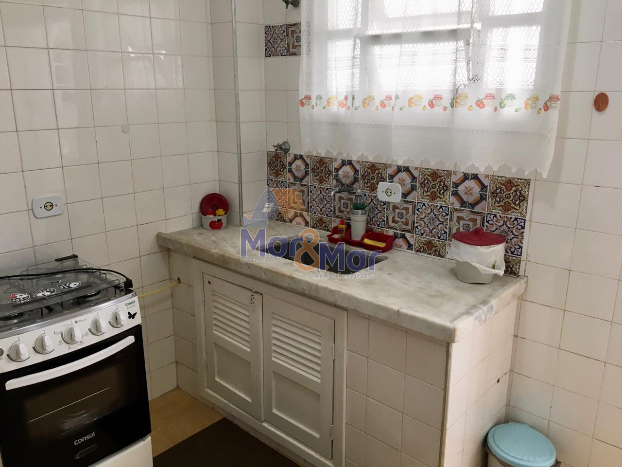 Apartamento na Praia do Tombo, Guarujá - SP