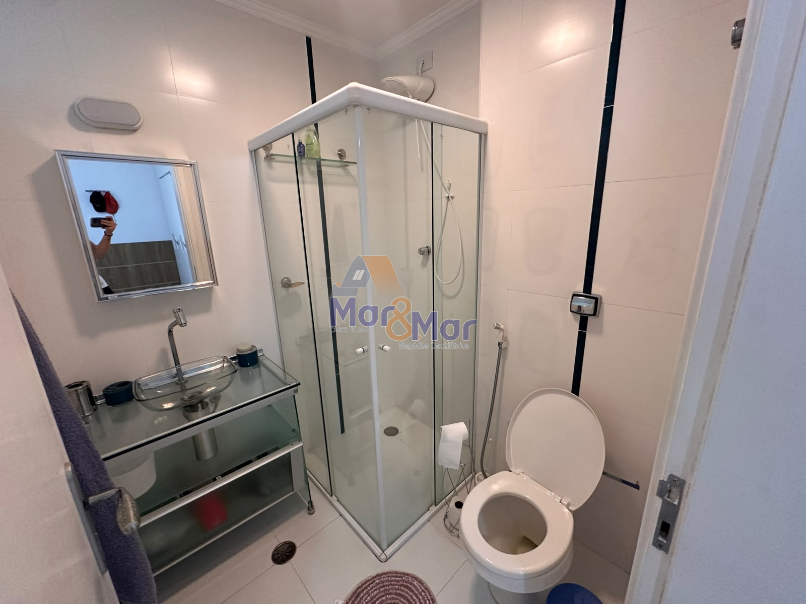 Apartamento Frente ao Mar nas Pitangueiras, Guarujá - SP