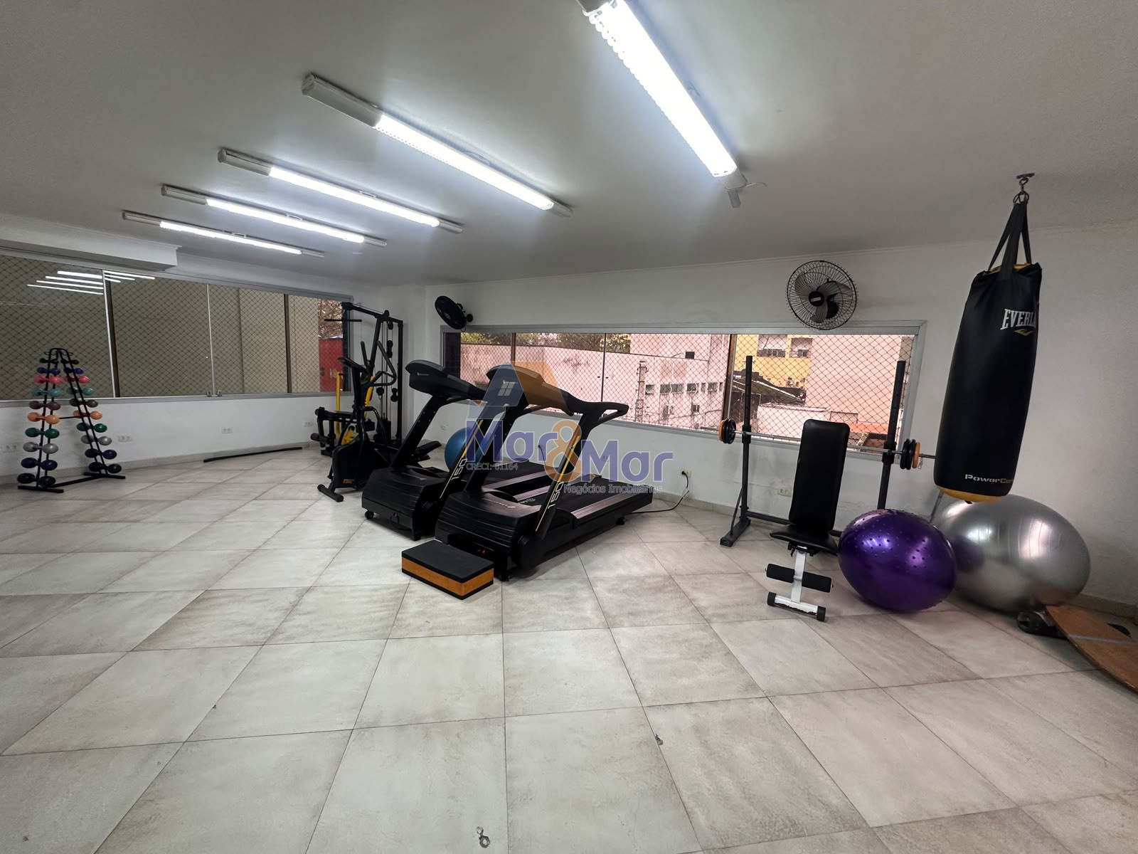 Apartamento-2-dormitorios-Pitangueiras