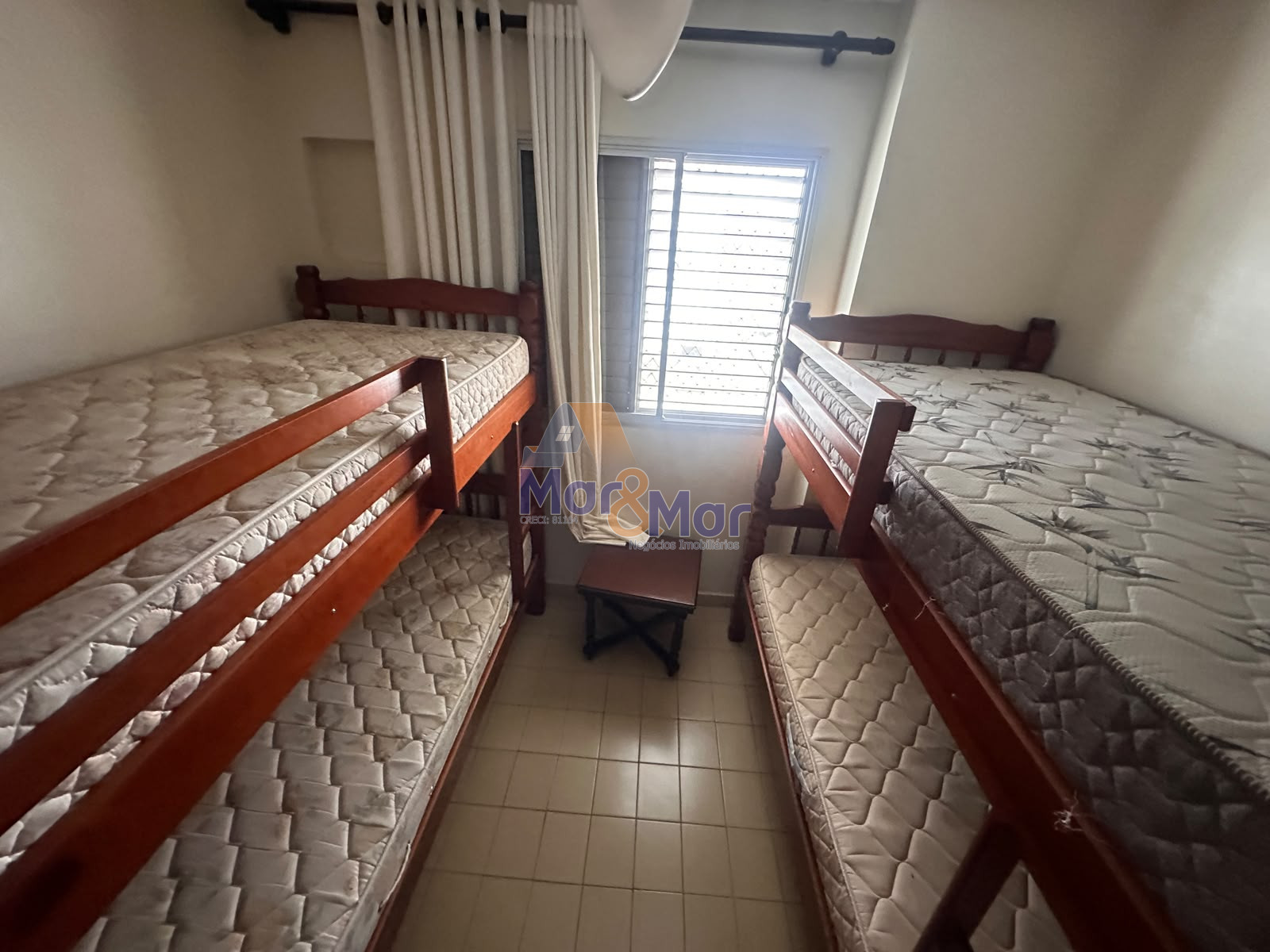 Apartamento-2-dormitorios-Pitangueiras