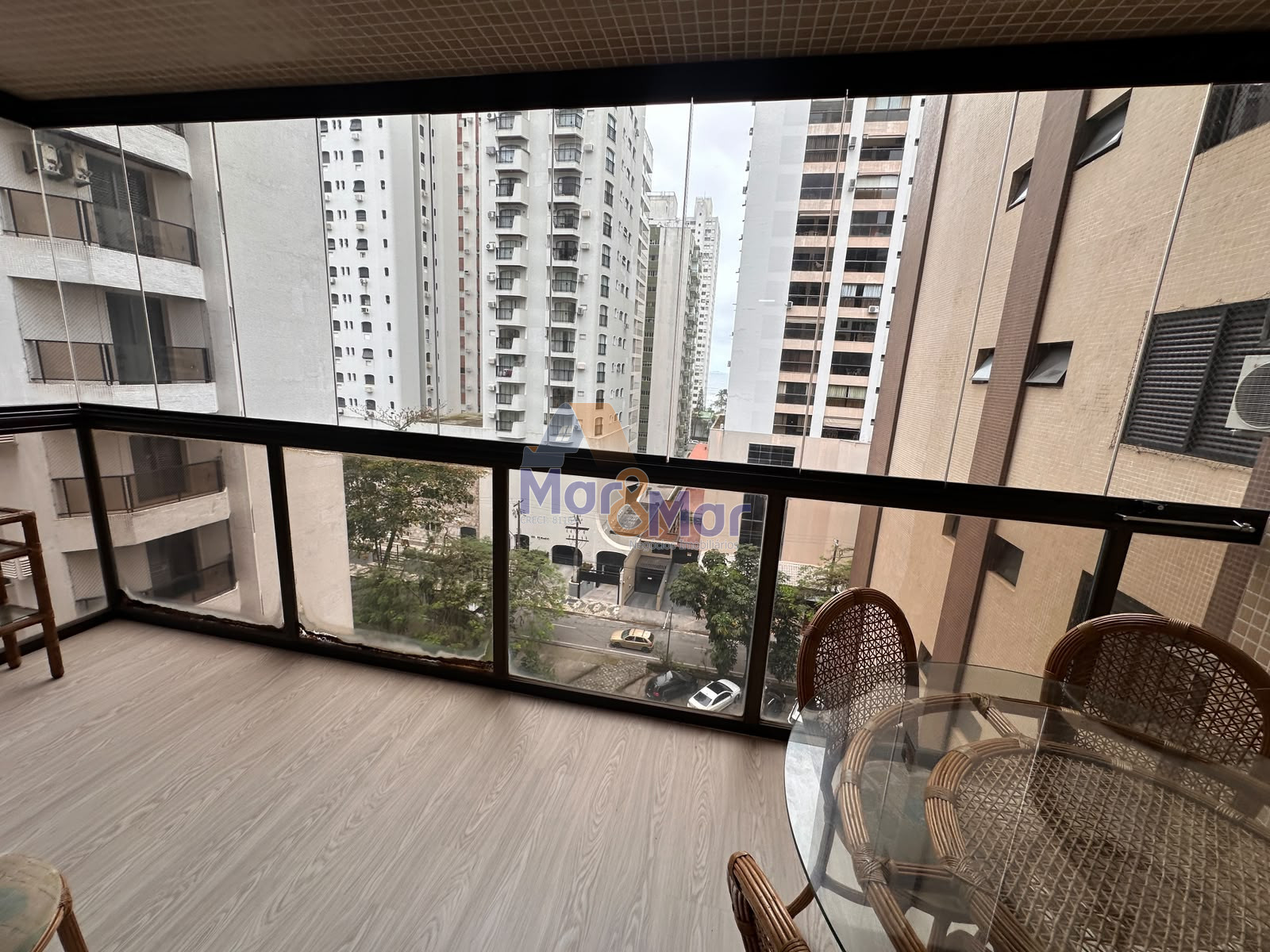 Apartamento-2-dormitorios-Pitangueiras