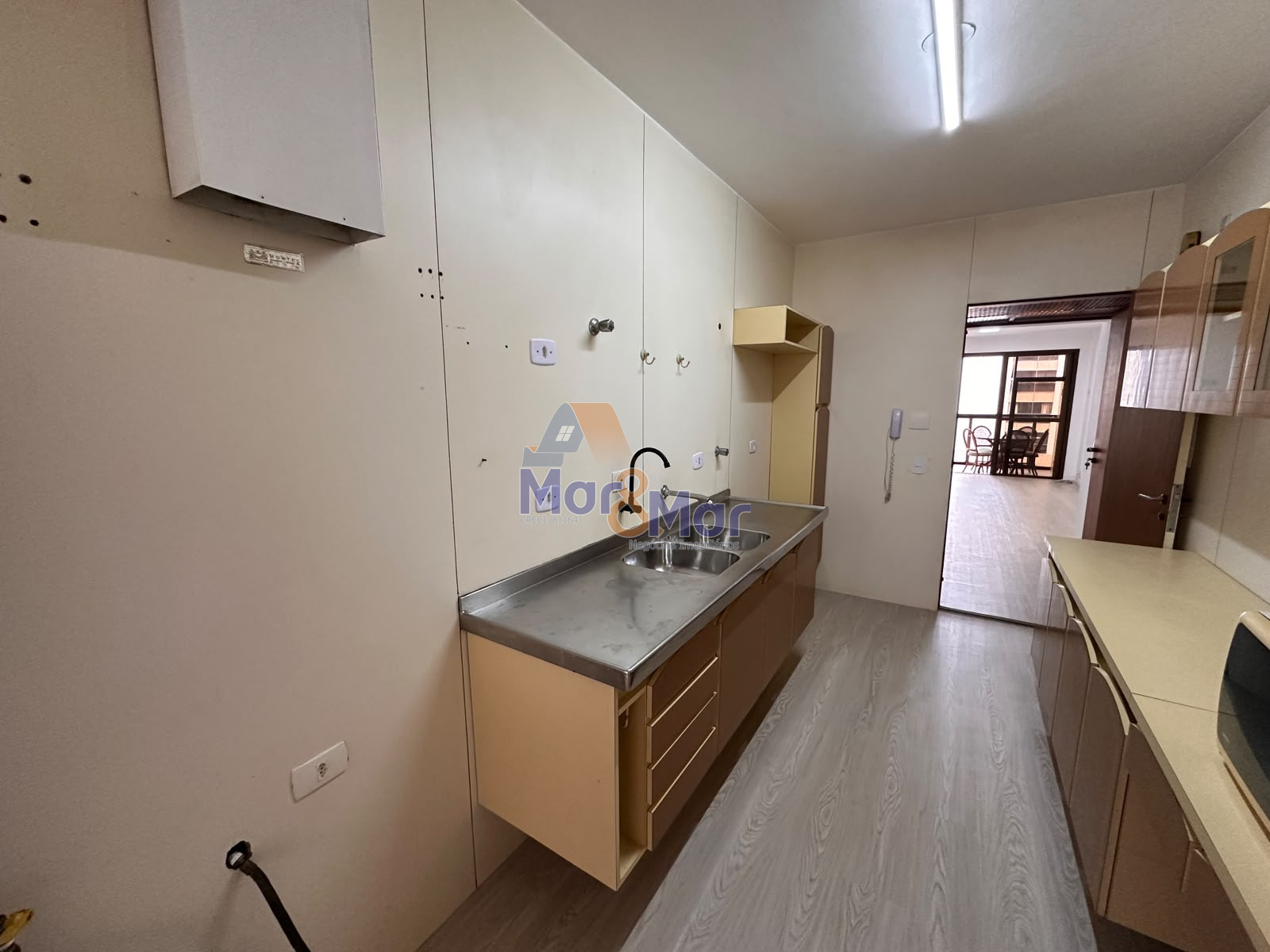Apartamento-2-dormitorios-Pitangueiras