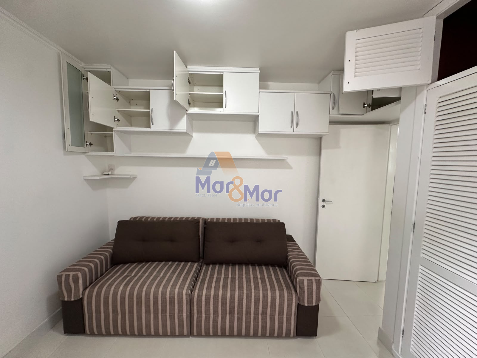 Apartamento-2-dormitorios-Pitangueiras