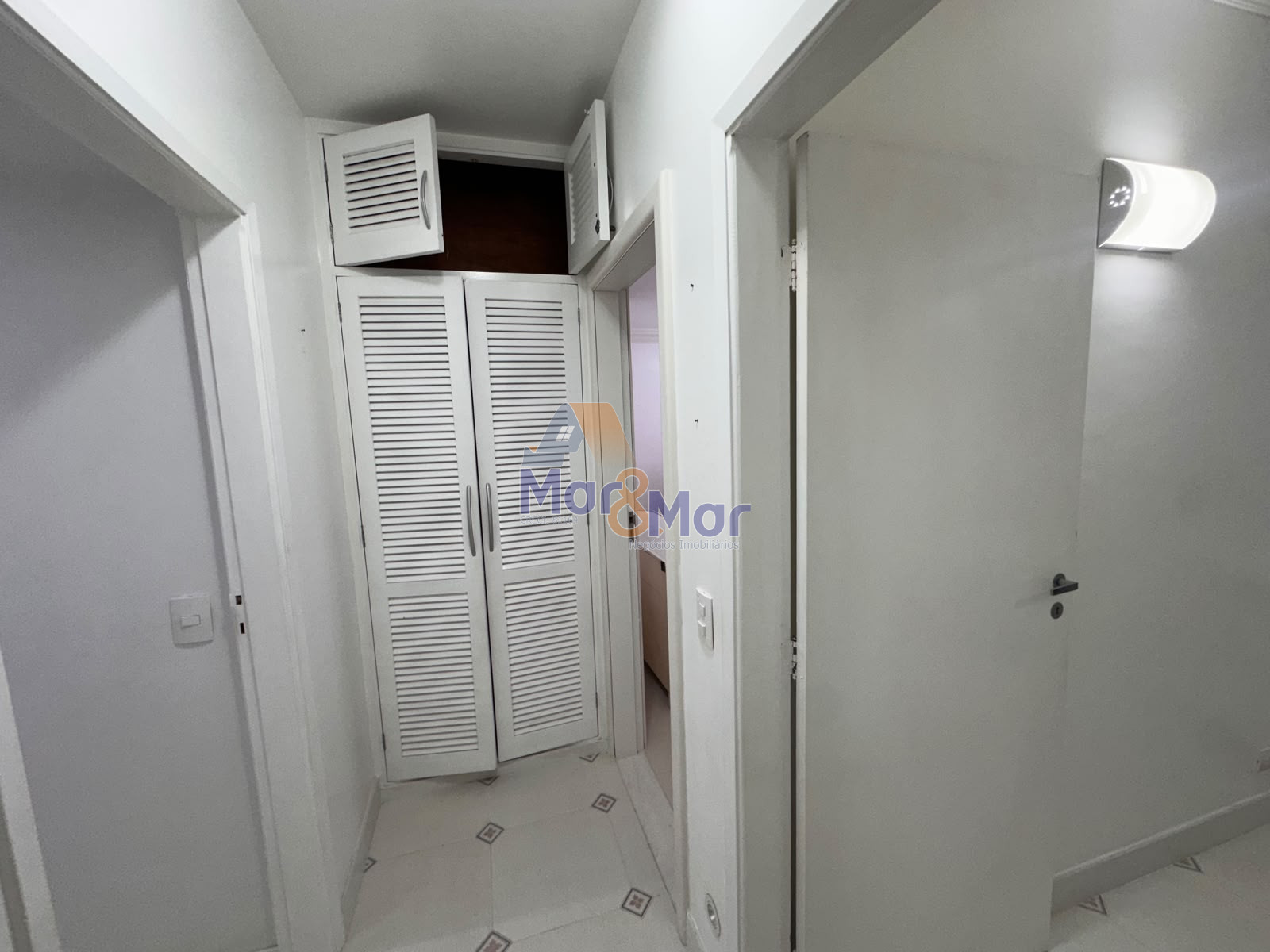 Apartamento-2-dormitorios-Pitangueiras