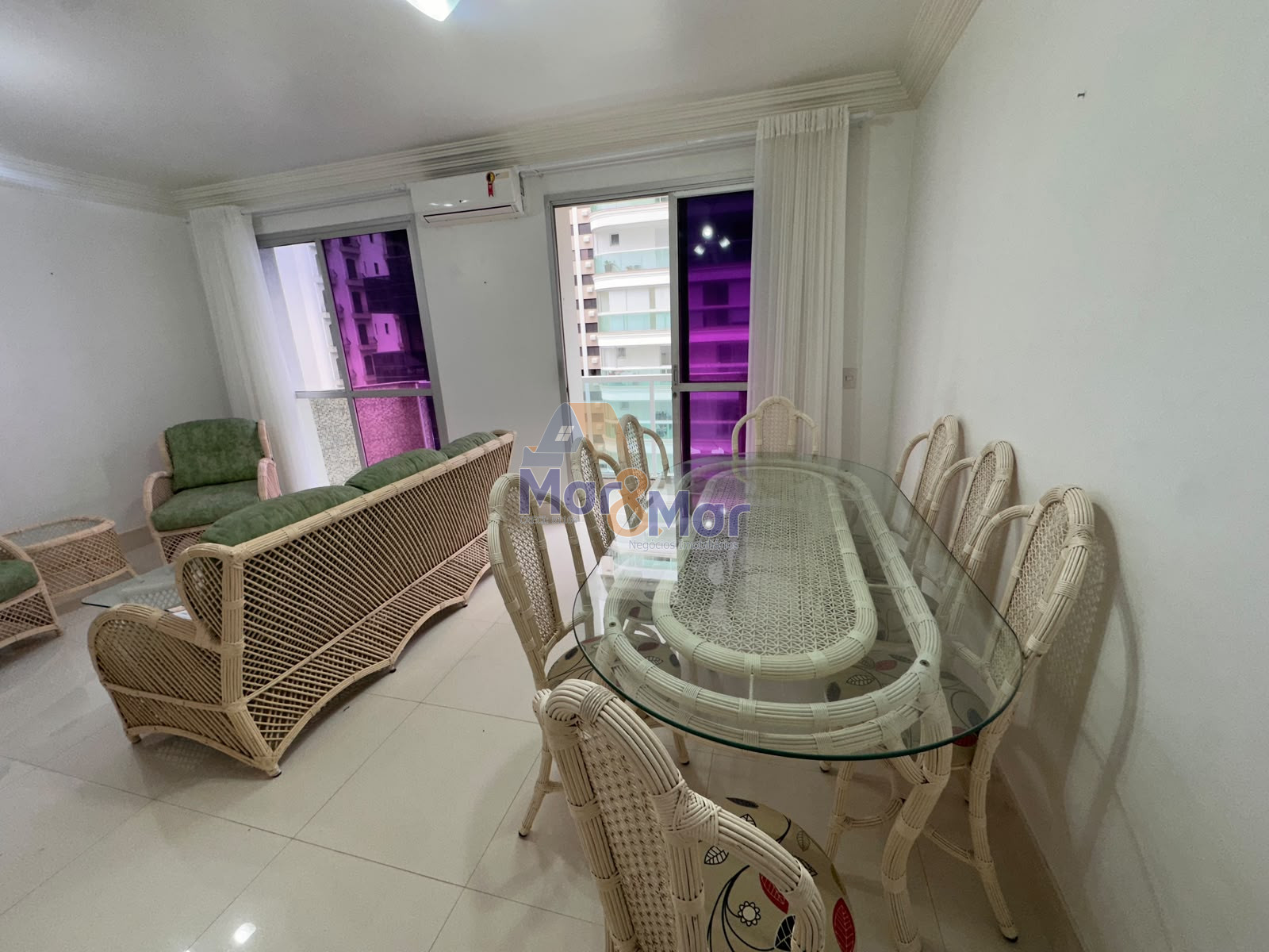 Apartamento-2-dormitorios-Pitangueiras