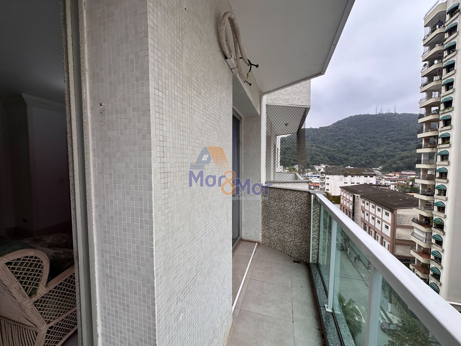 Apartamento-2-dormitorios-Pitangueiras