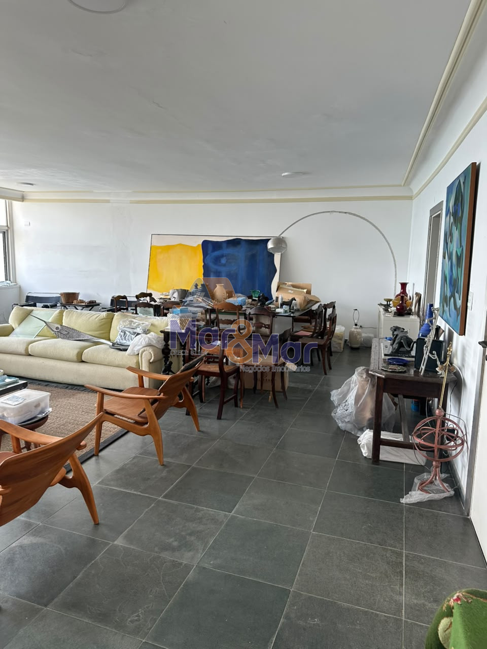 Apartamento-4-dormitorios-Pitangueiras