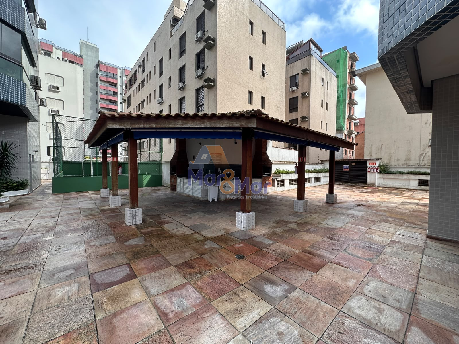 Apartamento-2-dormitorios-Enseada