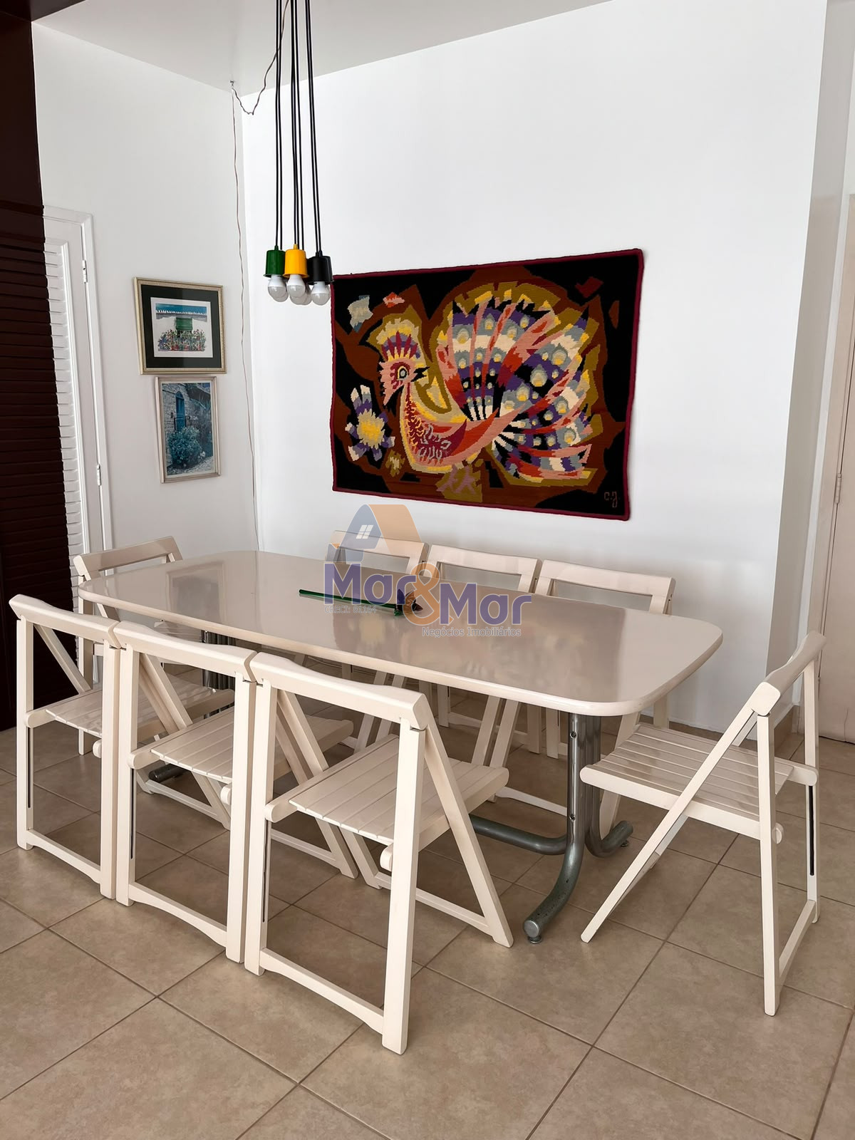 Apartamento-2-dormitorios-Pitangueiras
